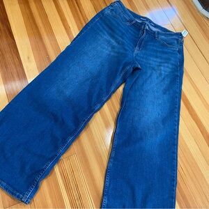 Old Navy High Rise Wow Wide Leg Jeans